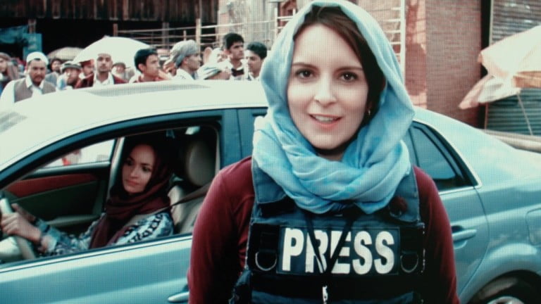 Primeiro trailer e poster de “Whiskey Tango Foxtrot”