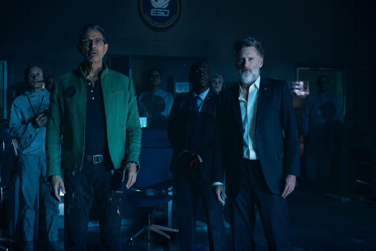 Critíca: “O Dia da Independência – Nova Ameaça” de Roland Emmerich