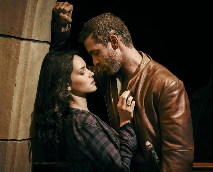 EMERALD CITY -- Season: 1 -- Pictured: (l-r) Adria Arjona as Dorothy Gale, Oliver Jackson-Cohen as Lucas -- (Photo by: Michael Muller/NBC)