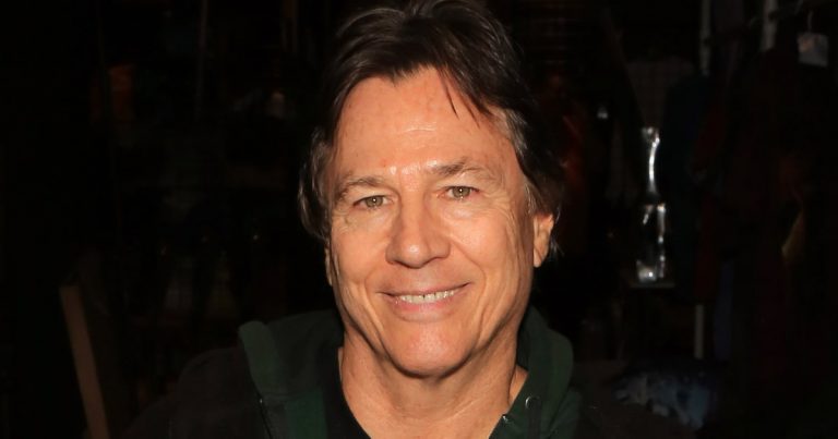 Morreu Richard Hatch, o Capitão Apollo de Battlestar Galactica
