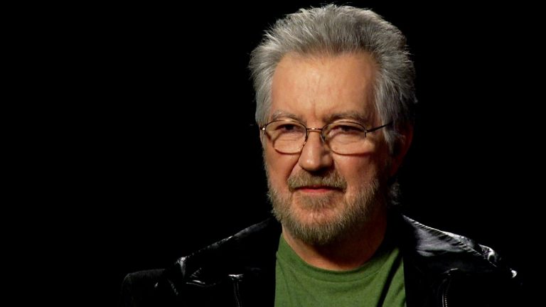 Morreu Tobe Hooper, realizador de ‘Massacre no Texas’ e ‘Poltergeist’