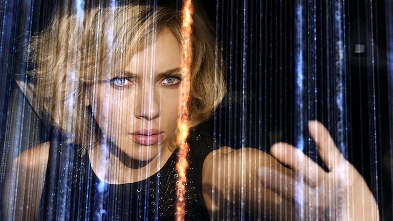 Lucy 2 | Luc Besson já terminou de escrever o guião da sequela