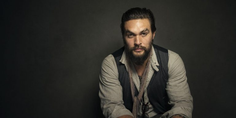 O Corvo | Jason Momoa confirmado como protagonista do novo filme