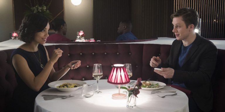 Black Mirror | Vê o novo trailer do episódio “Hang The DJ”
