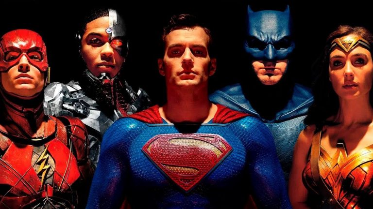 Cena apagada de Liga da Justiça revela uniforme preto do Super-Homem