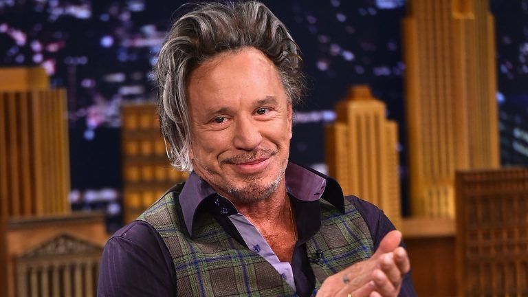 Filme sobre boxe com Mickey Rourke vai ser lançado em novembro