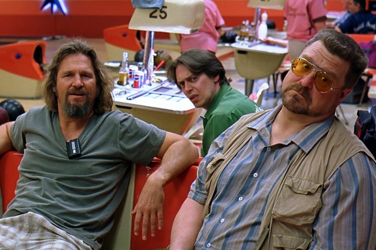 20 anos depois, o trio de “O Grande Lebowski” reaparece numa foto