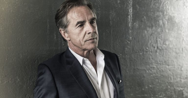 Don Johnson acrescentado ao thriller de crime “Knives Out”