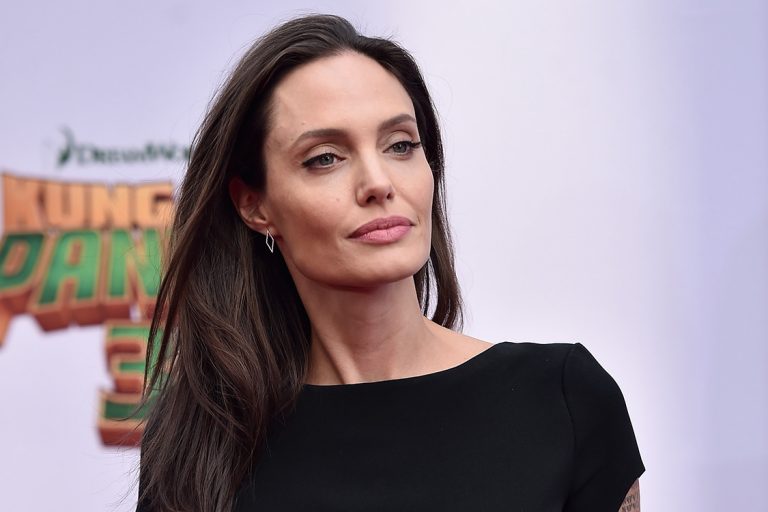 Angelina Jolie é estrela em thriller de Taylor Sheridan