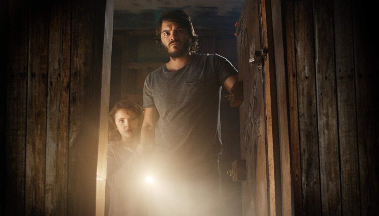 Freaks – Divulgado novo trailer do filme com Emile Hirsch