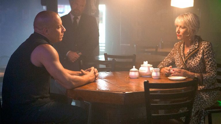 Charlize Theron e Helen Mirren furiosas de novo