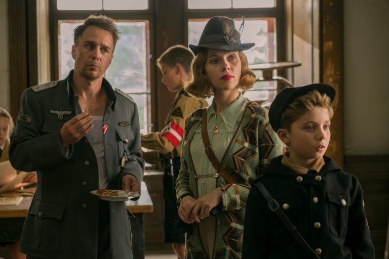 Sátira Nazi de Taika Waititi, “Jojo Rabbit” com novo clip