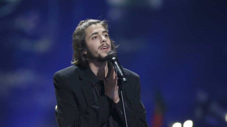 Salvador Sobral no elenco de “Eurovision” de Will Ferrell