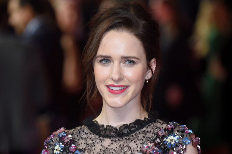 Rachel Brosnahan no filme “The Switch” da Amblin Partners