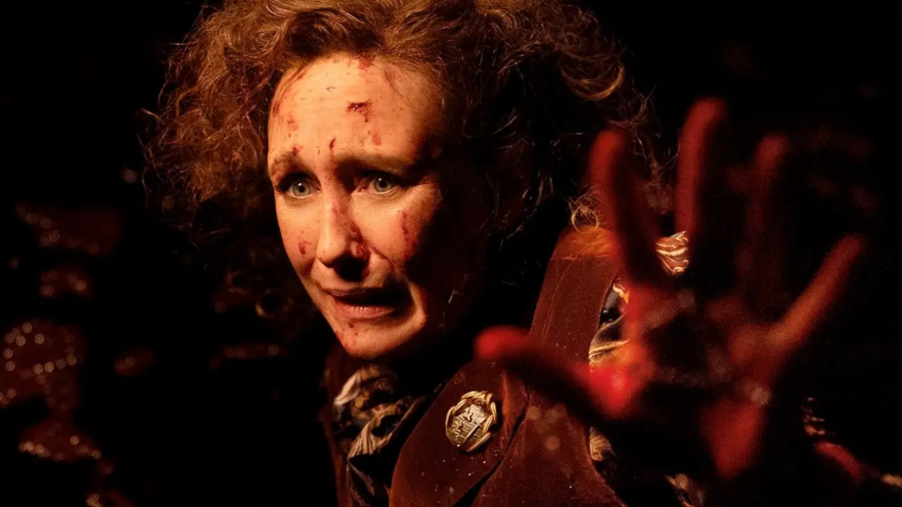 Lorraine no final de The Conjuring 4: The Last Rites