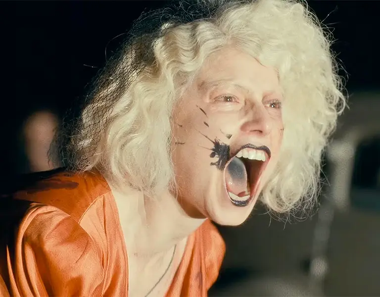 The Bride trailer: Maggie Gyllenhaal reinventa Frankenstein com punk