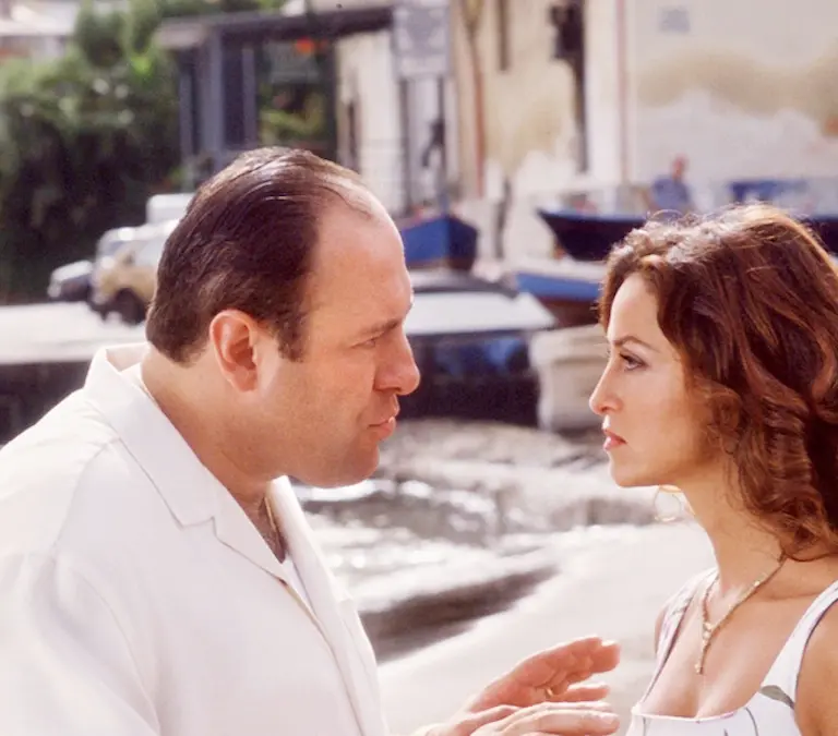 Guia de Viagem por Nápoles, Explora o Local de Filmagens da série “Os Sopranos”