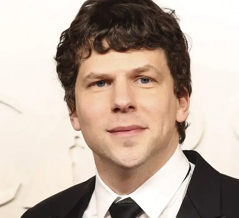 Zombieland 3: Notícias Desapontantes de Jesse Eisenberg