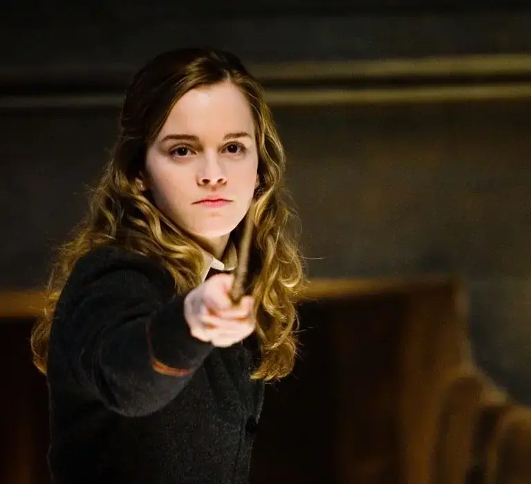 Série Harry Potter: Arabella Stanton Tem um Papel Mágico
