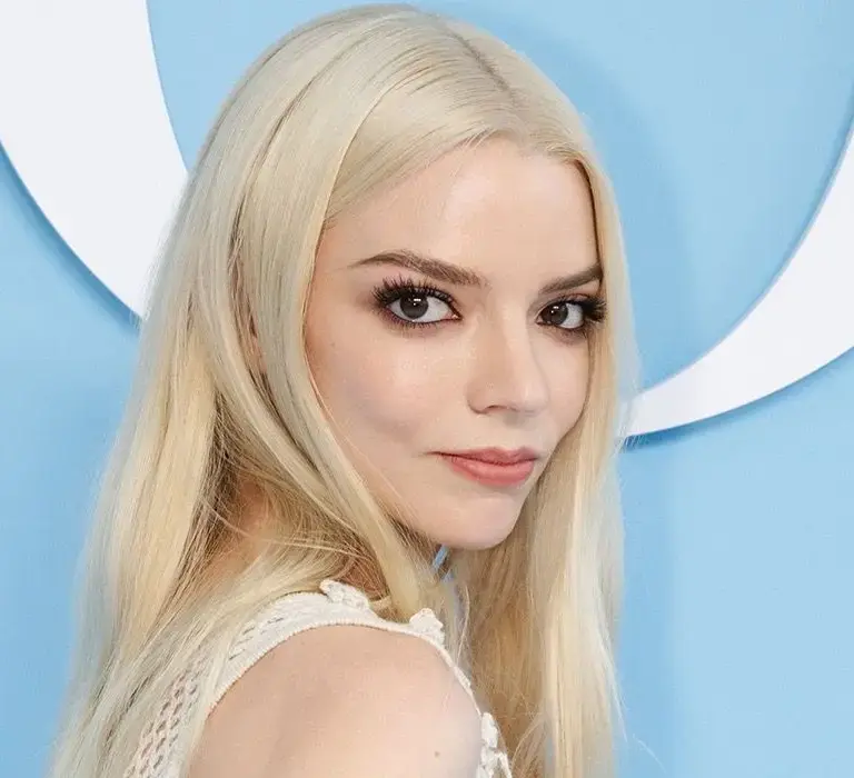 Anya Taylor-Joy: O Papel que Revitalizou M. Night Shyamalan com “Split”