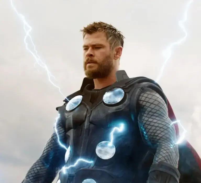 Chris Hemsworth Retorna como Thor em ‘Avengers: Doomsday’ – Teaser Revela Novo Visual