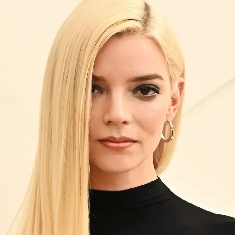 The Witch: O Sucesso Global que Regressa com Anya Taylor-Joy em 2026