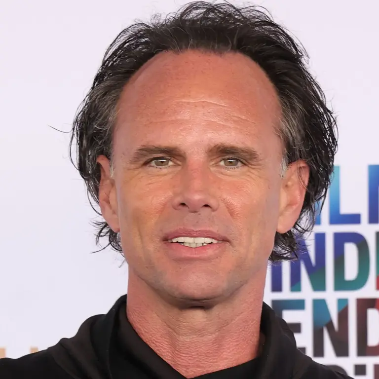 Walton Goggins e Chloë Grace Moretz Juntos em Mistério e Ação no Cinema