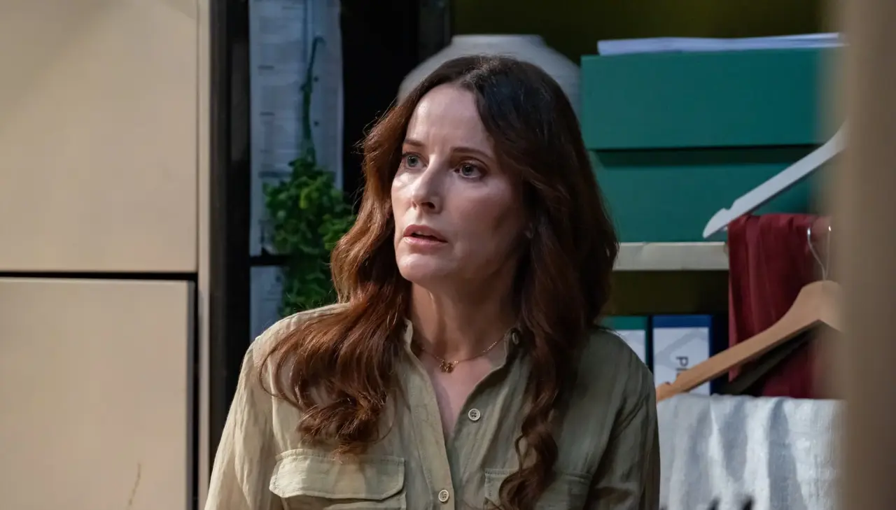 Páginas da Vida- Eugénia Surpreende Marta