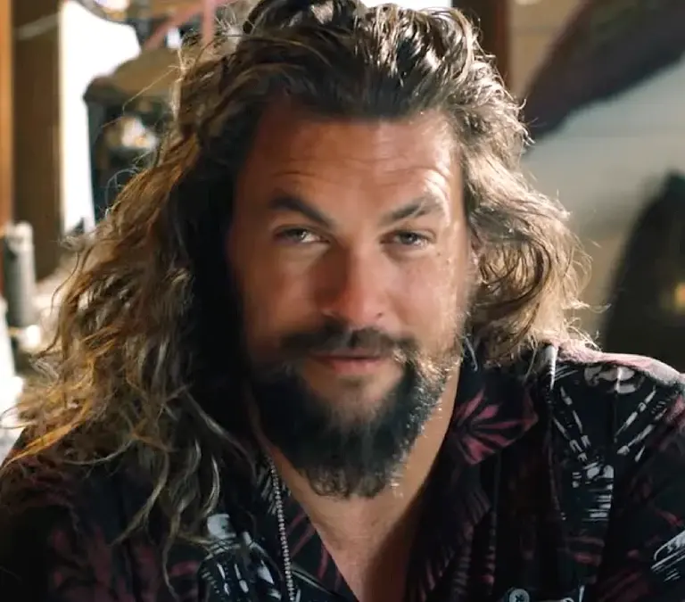A Nova Série de Jason Momoa na HBO Max: Entre a Autenticidade e o Estrelato